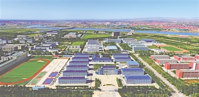 <p>　　現(xiàn)代化教育園區(qū)。</p>