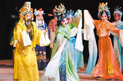 秦腔傳統(tǒng)戲《貍貓換太子》演出現(xiàn)場。