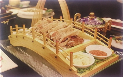 <p>　　老毛手抓</p>