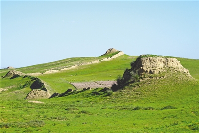 <p>　　　　長(zhǎng)城旅游帶</p>