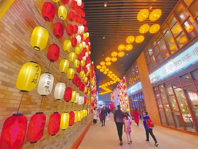 <p>　　建發(fā)大閱城——銀川獨(dú)樹一幟的“網(wǎng)紅”商圈。</p>
