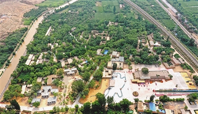 <p>　　黃羊古落旅游項(xiàng)目。</p>